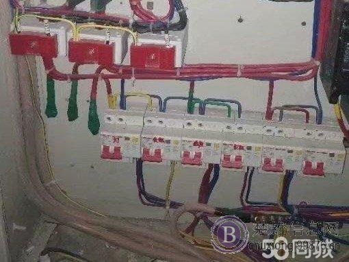 专业装修施工高空安装维修